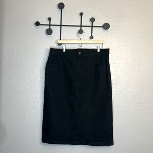 Westbound Plus Size Mid Rise 5 Pocket Midi Skirt